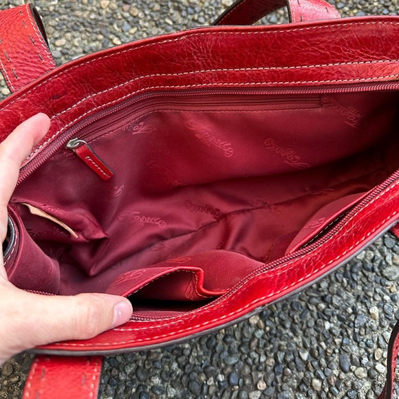 Vintage Red Fossil Shoulder Bag - Picture 2 of 5
